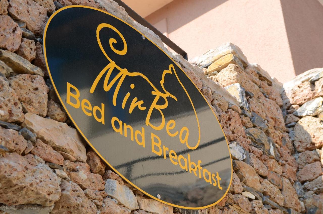 Bed and Breakfast Mirbea Cisano sul Neva Zewnętrze zdjęcie